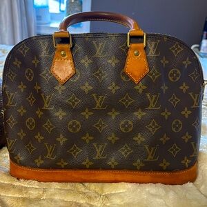 listing-status-banner